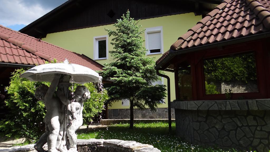 Appartement Relax Center Olimian à Podčetrtek Extérieur photo